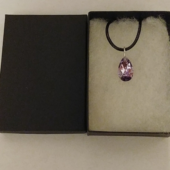 Hibiscus Purple Crystal Teardrop Necklace - Picture 7 of 8